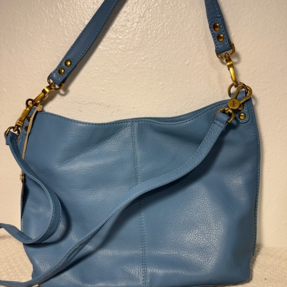 HOBO Sky Blue Leather Pier Shoulder Bag NWT (L 14 1/2"; H 10 1/2", W 4")
